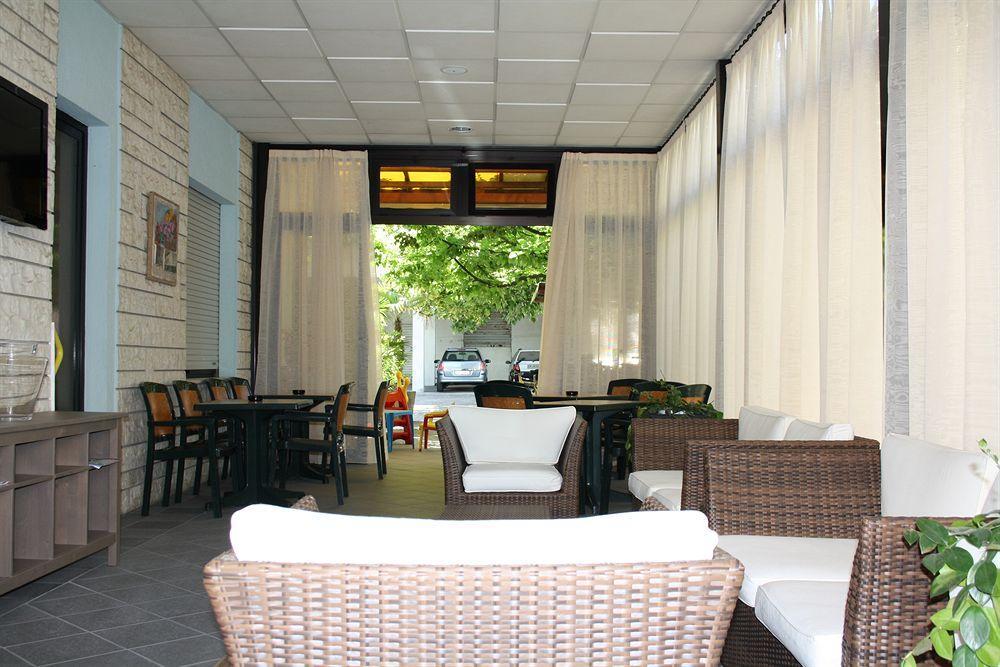 Hotel Villa Dei Gerani 리미니 외부 사진
