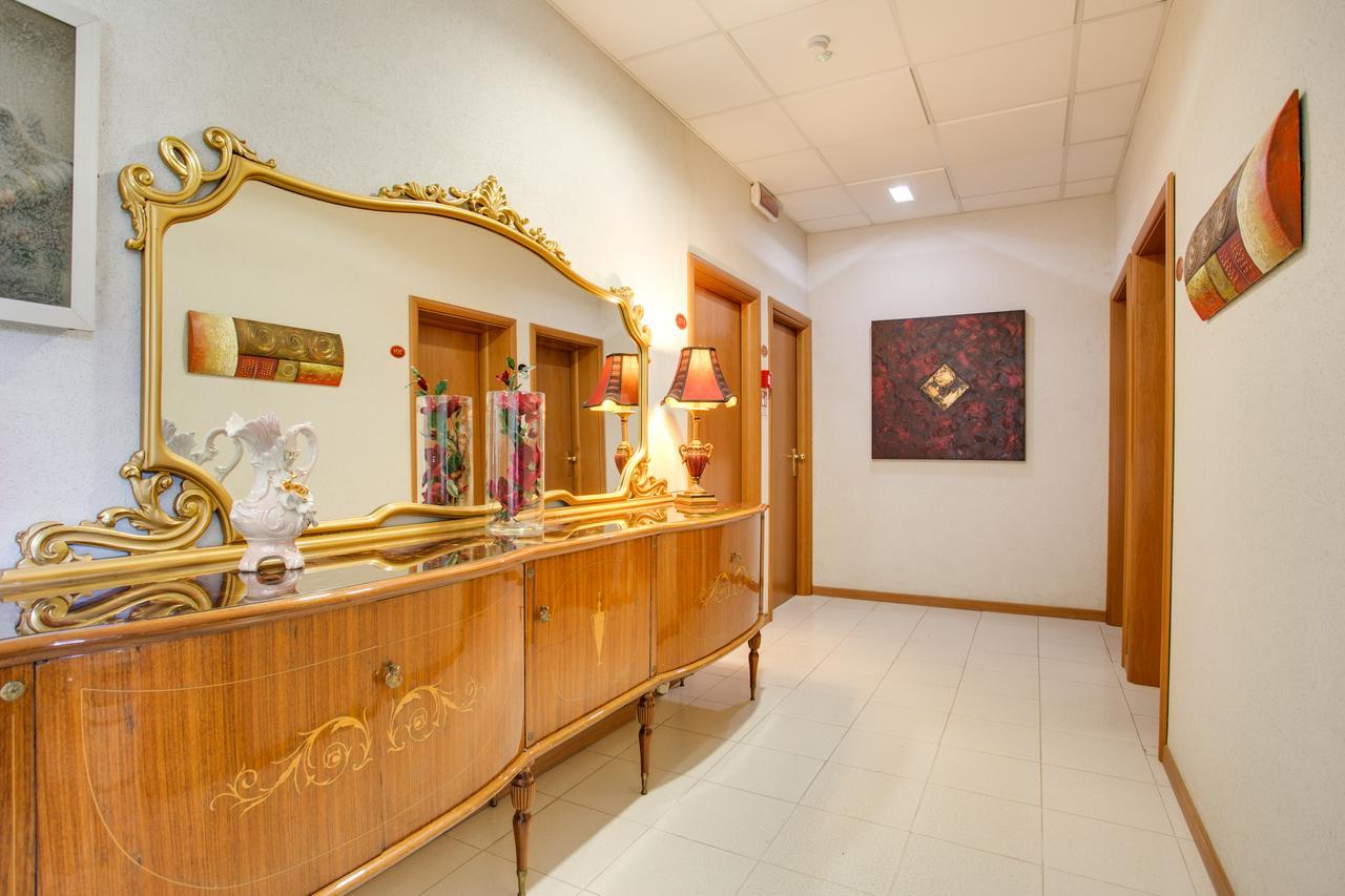Hotel Villa Dei Gerani 리미니 외부 사진