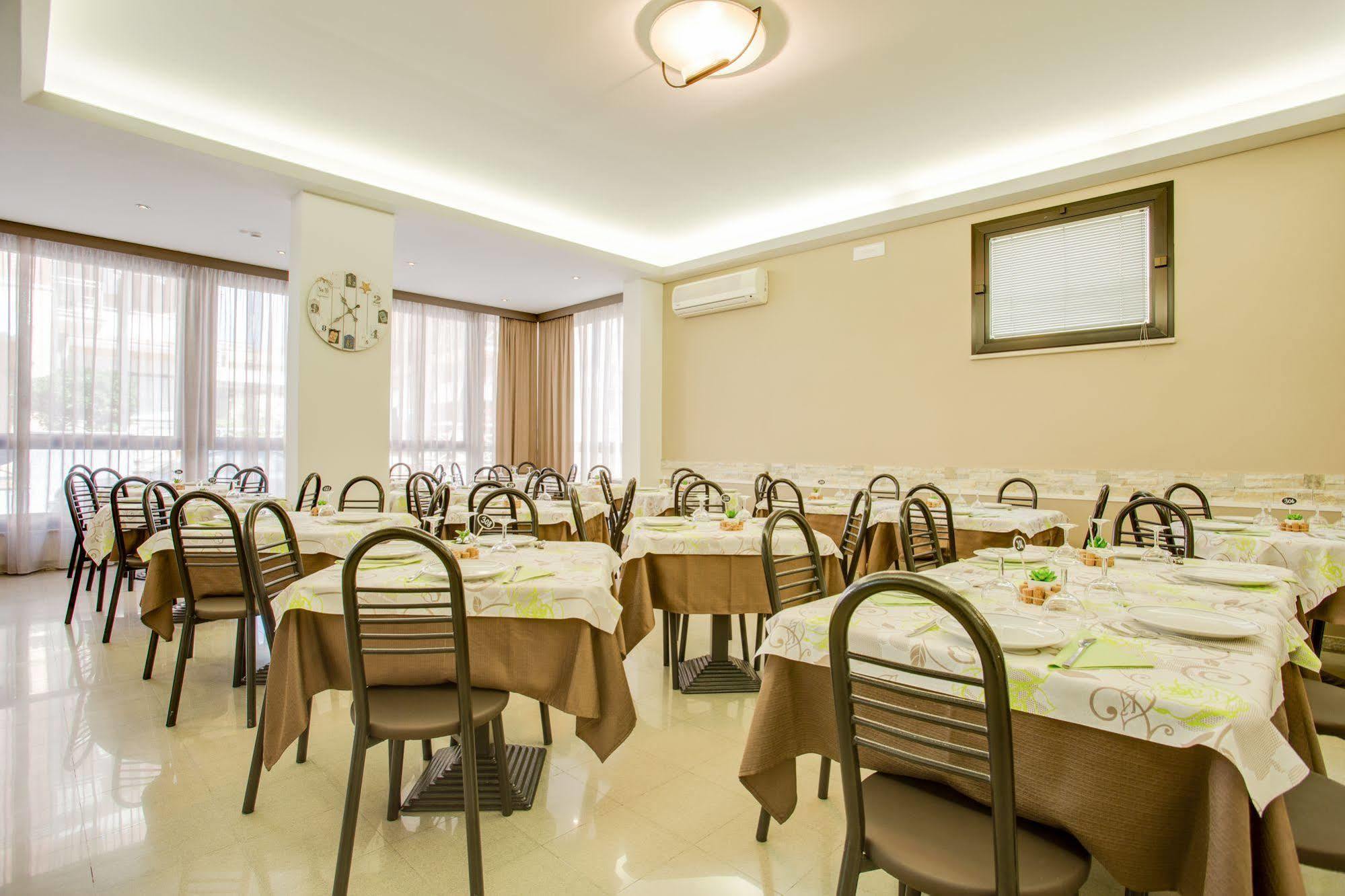 Hotel Villa Dei Gerani 리미니 외부 사진