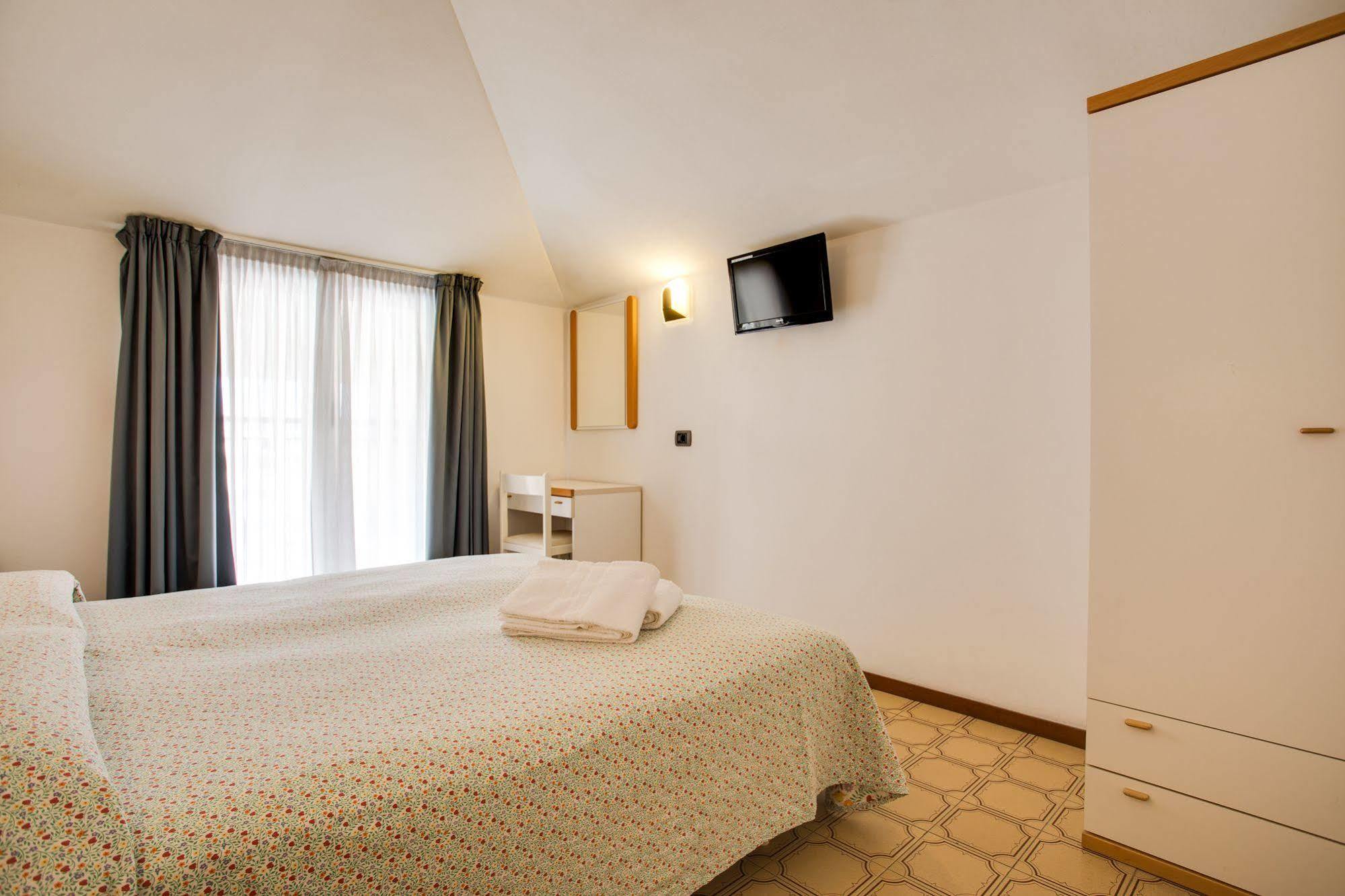 Hotel Villa Dei Gerani 리미니 외부 사진